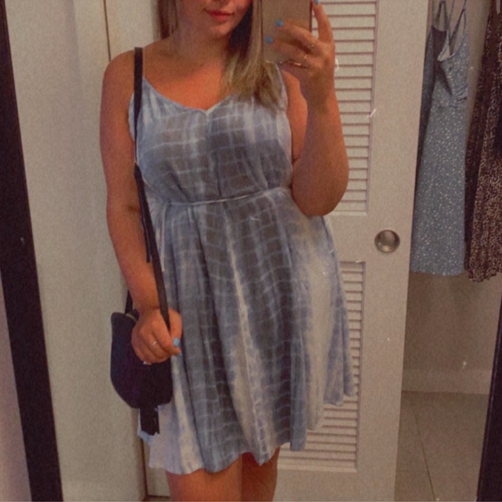 Forever21 blue tie dye dress size 0X
